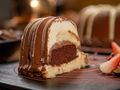 VICTORIA CAKE (DARK CHOC)-SLICE	شريحة كعكة فيكتوريا (شوكولاتة داكنة)